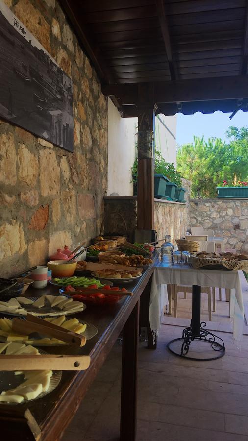 Hayriye Hanim Ege Ayvalik Exterior photo