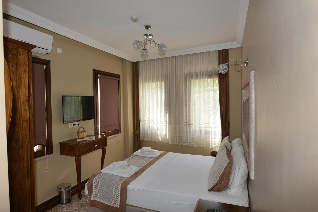 Hayriye Hanim Ege Ayvalik Exterior photo