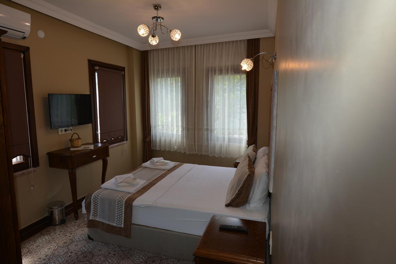 Hayriye Hanim Ege Ayvalik Exterior photo