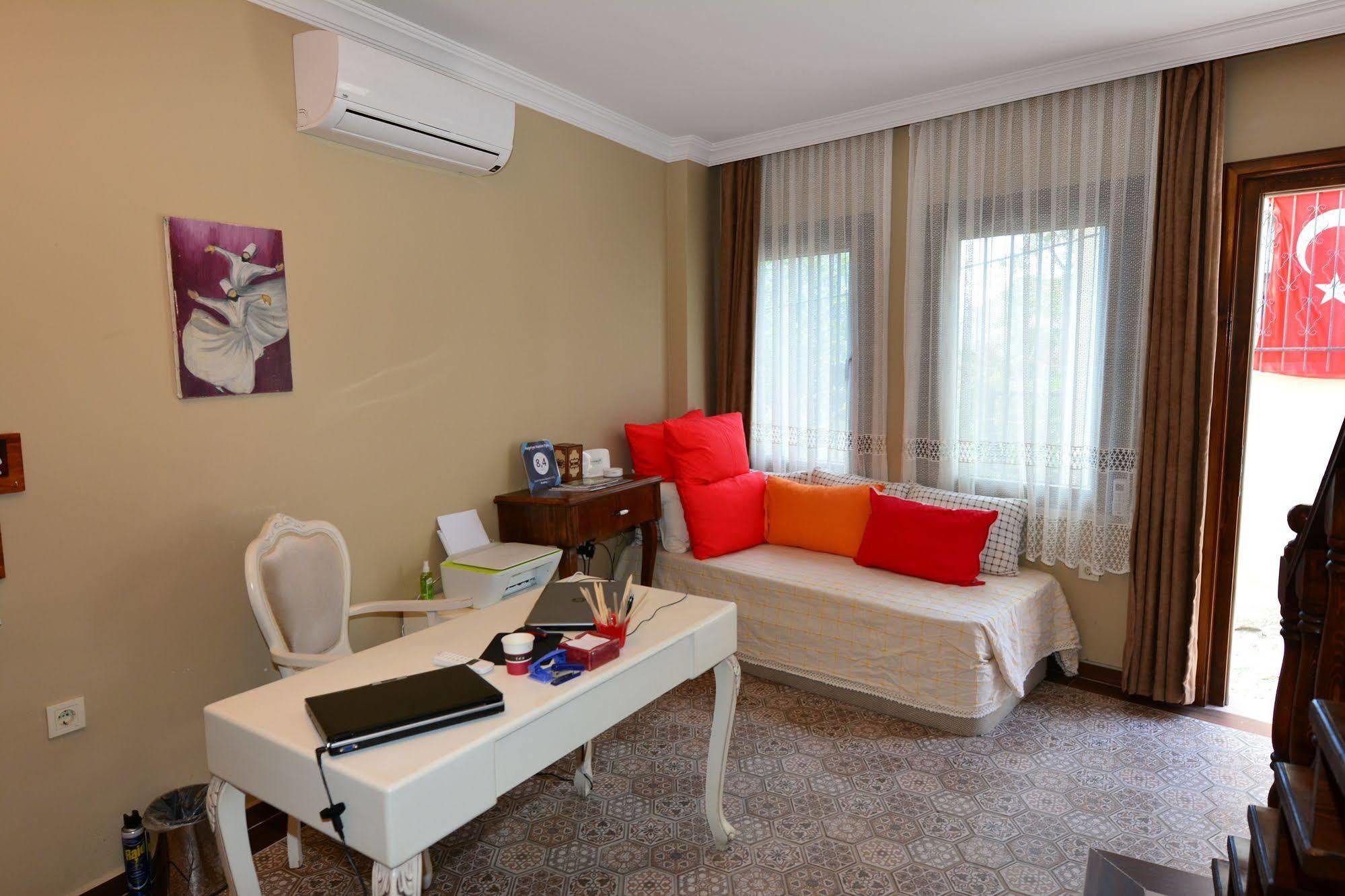 Hayriye Hanim Ege Ayvalik Exterior photo