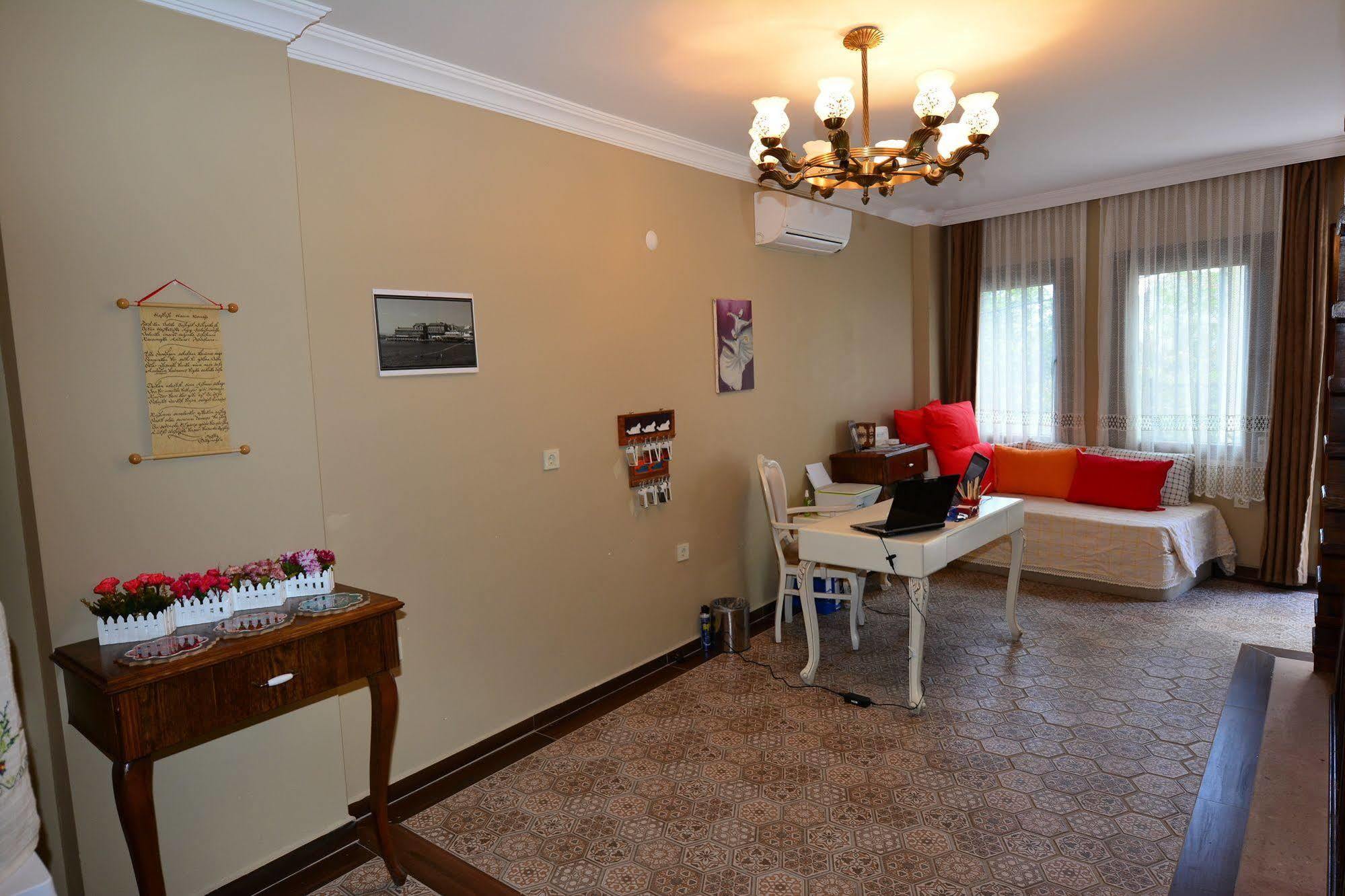 Hayriye Hanim Ege Ayvalik Exterior photo